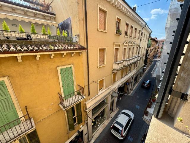 Appartamento in vendita a Verona VR