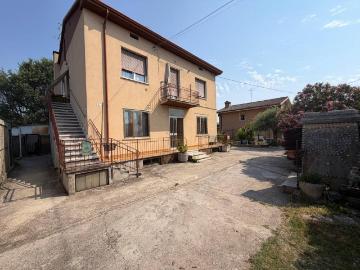 Appartamento in vendita a Verona VR