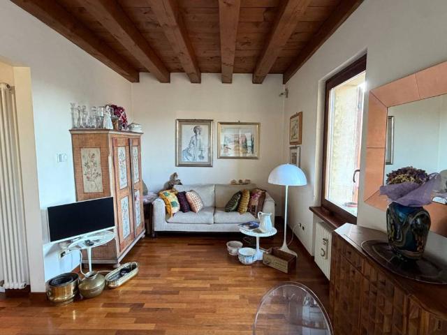 Appartamento in vendita a Verona VR
