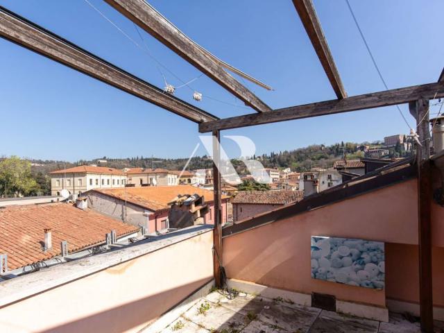 Appartamento in vendita a Verona VR