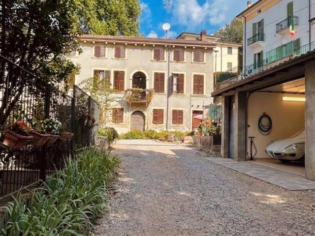 Appartamento in vendita a Verona VR