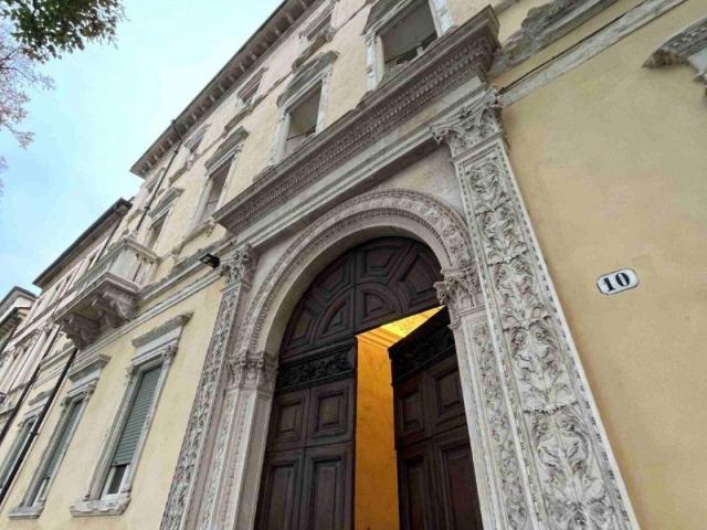 Appartamento in vendita a Verona VR