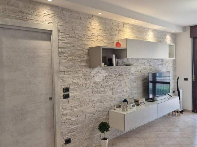 Appartamento in affitto a Verona VR