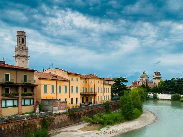 Appartamento in vendita a Verona VR