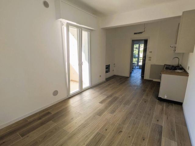 Appartamento in vendita a Verona, Borgo Milano