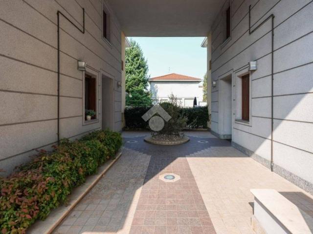 Appartamento in vendita a Verano Brianza MB