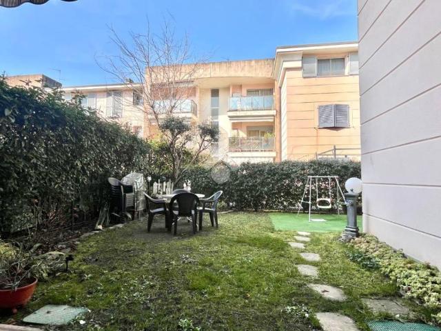 Appartamento in vendita a Verano Brianza MB