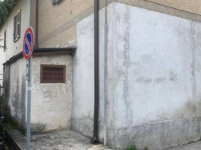 Appartamento in vendita a Verano Brianza MB