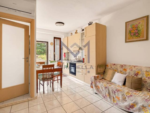 Appartamento in vendita a Verano Brianza MB