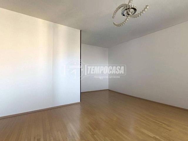 Appartamento in vendita a Verbania VB