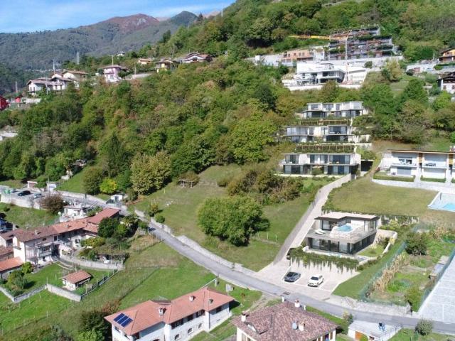 Appartamento in vendita a Vercana CO