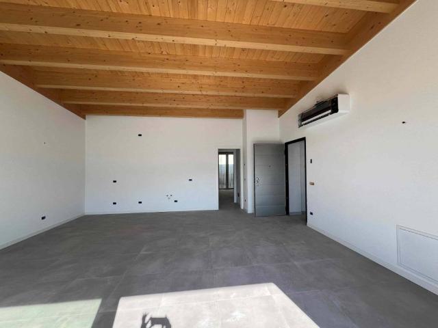 Appartamento in vendita a Vercana CO