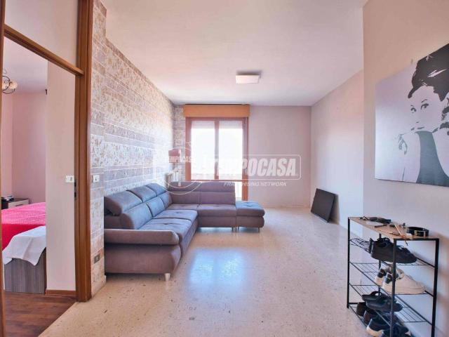 Appartamento in vendita a Vercelli VC
