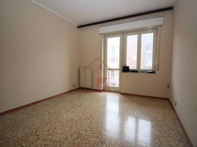 Appartamento in vendita a Vercelli VC