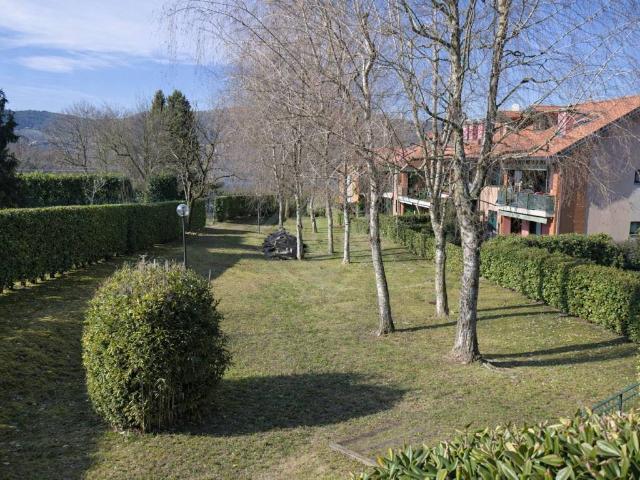 Appartamento in vendita a Vergiate VA