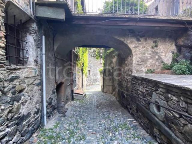 Appartamento in vendita a Verrès