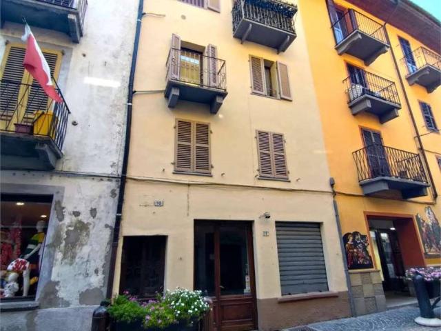 Appartamento in vendita a Verrès AO