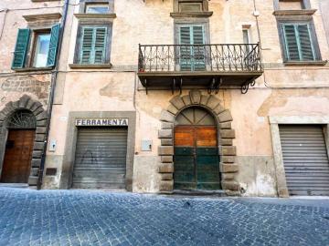 Appartamento in vendita a Vetralla VT
