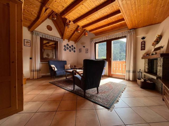 Appartamento in vendita a Vezza d'Oglio BS