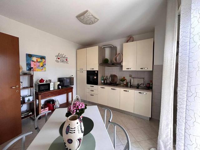 Appartamento in vendita a Vezzano Ligure SP