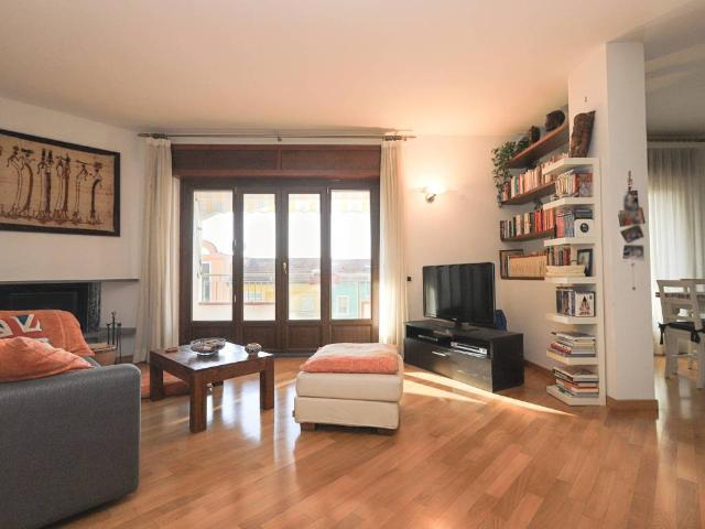 Appartamento in vendita a Vezzano Ligure SP