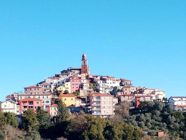 Appartamento in vendita a Vezzano Ligure SP