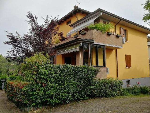 Appartamento in vendita a Vezzano sul Crostolo RE
