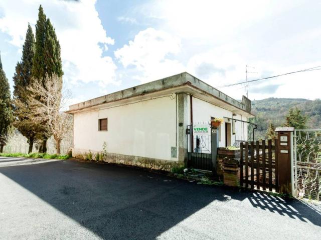 Appartamento in vendita a Vicovaro RM