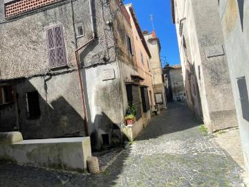 Appartamento in vendita a Vicovaro RM