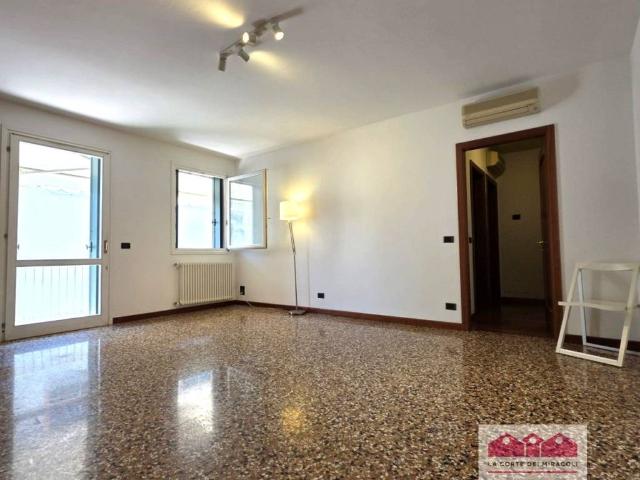 Appartamento in vendita a Vicenza VI