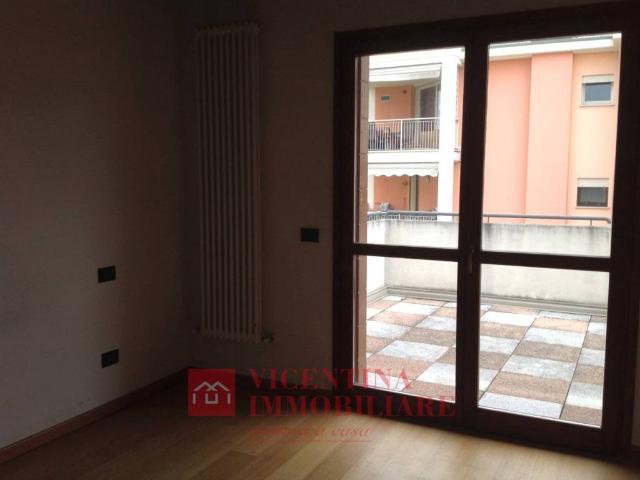 Appartamento in vendita a Vicenza VI