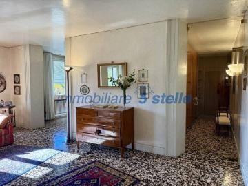 Appartamento in vendita a Vicenza VI