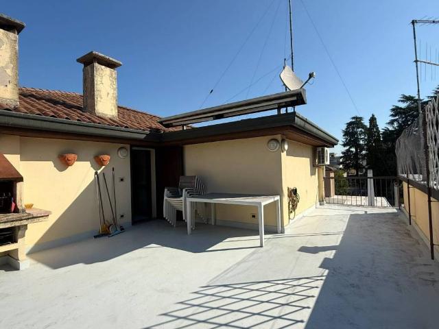 Appartamento in vendita a Vicenza VI