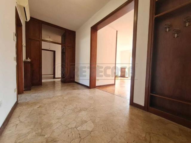 Appartamento in vendita a Vicenza VI