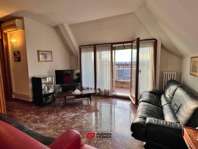 Appartamento in vendita a Vicenza VI