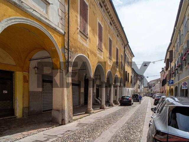 Appartamento in vendita a Viadana MN