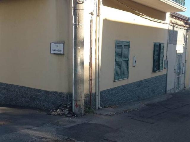 Appartamento in vendita a Viagrande CT