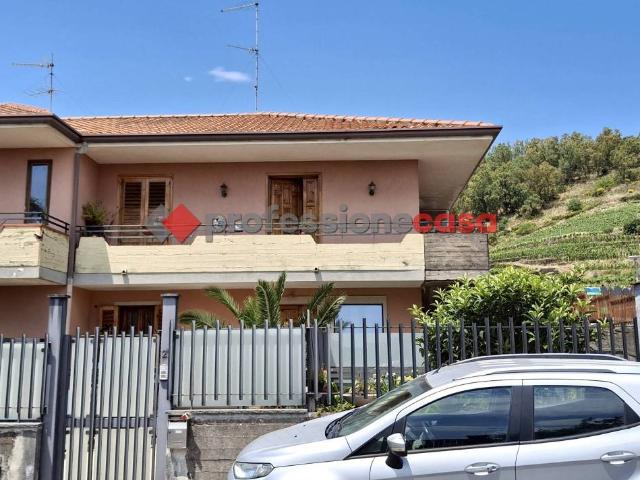 Appartamento in vendita a Viagrande CT