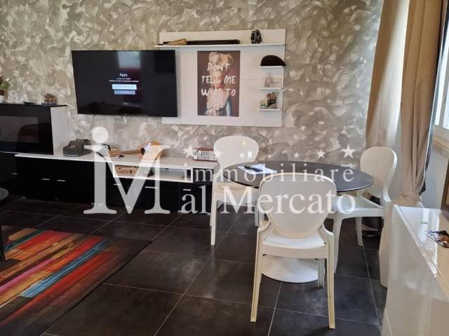 Appartamento in vendita a Viareggio