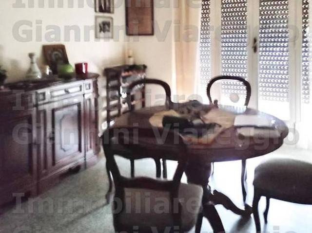 Appartamento in vendita a Viareggio