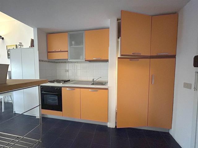 Appartamento in vendita a Viareggio