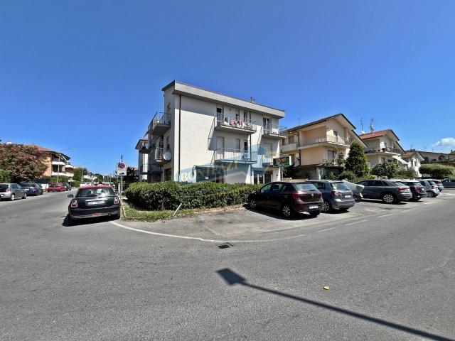 Appartamento in vendita a Viareggio