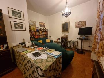 Appartamento in vendita a Viareggio