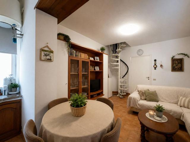 Appartamento in vendita a Viareggio