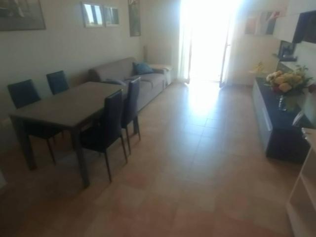 Appartamento in vendita a Viareggio, Centro Pineta