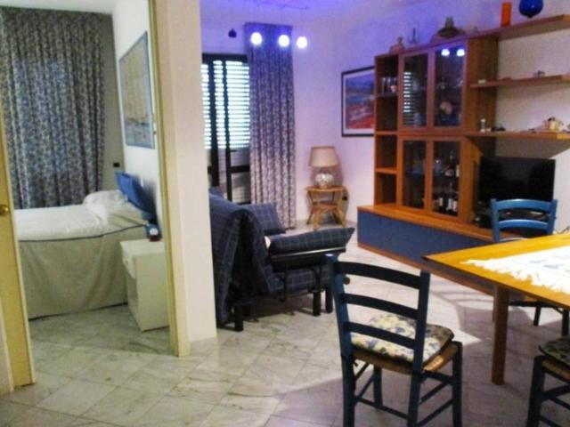 Appartamento in vendita a Viareggio, Centro/Pineta