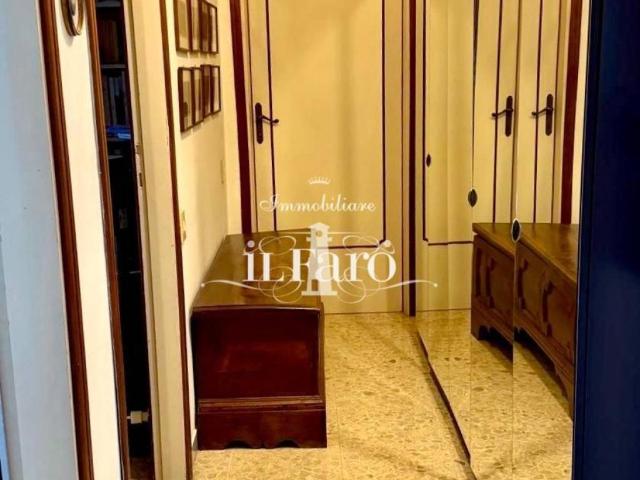 Appartamento in vendita a Viareggio LU