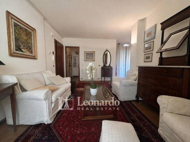 Appartamento in vendita a Viareggio LU