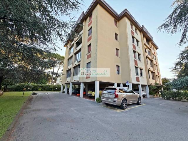 Appartamento in vendita a Viareggio LU