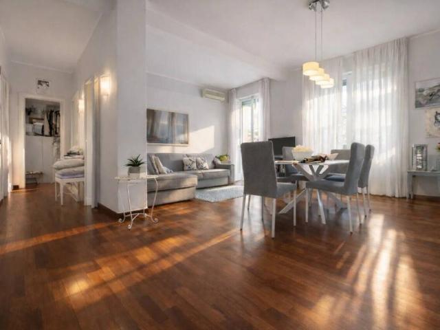 Appartamento in vendita a Viareggio LU